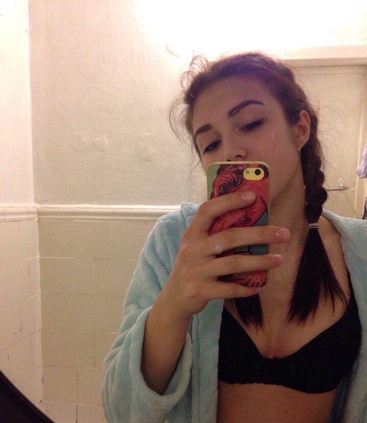 Надежда привлекальеная девушка из Дебальцева цена от 3000 руб