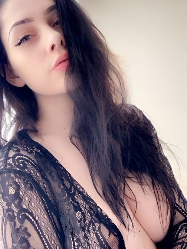 Лея привлекательная девушка из Дебальцева цена от 4000 руб