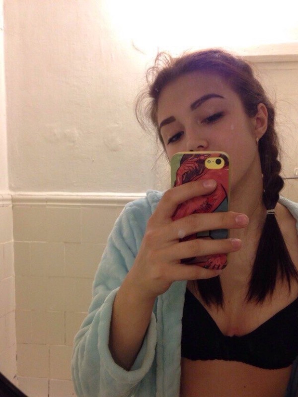 Надежда привлекательная девушка из Дебальцева цена от 3000 руб