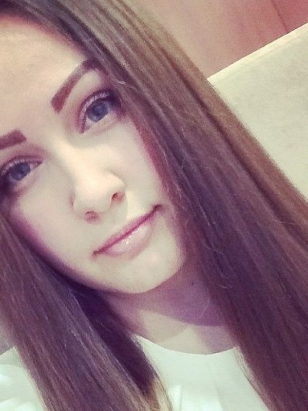 Ангелина привлекательная девушка из Дебальцева цена от 3500 руб