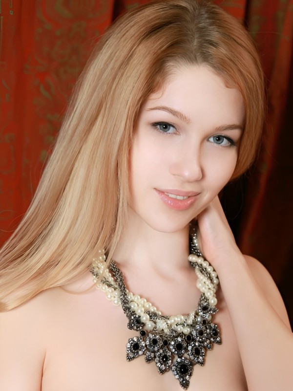 Оксана(2500руб) привлекательная девушка из Дебальцева цена от 2500 руб